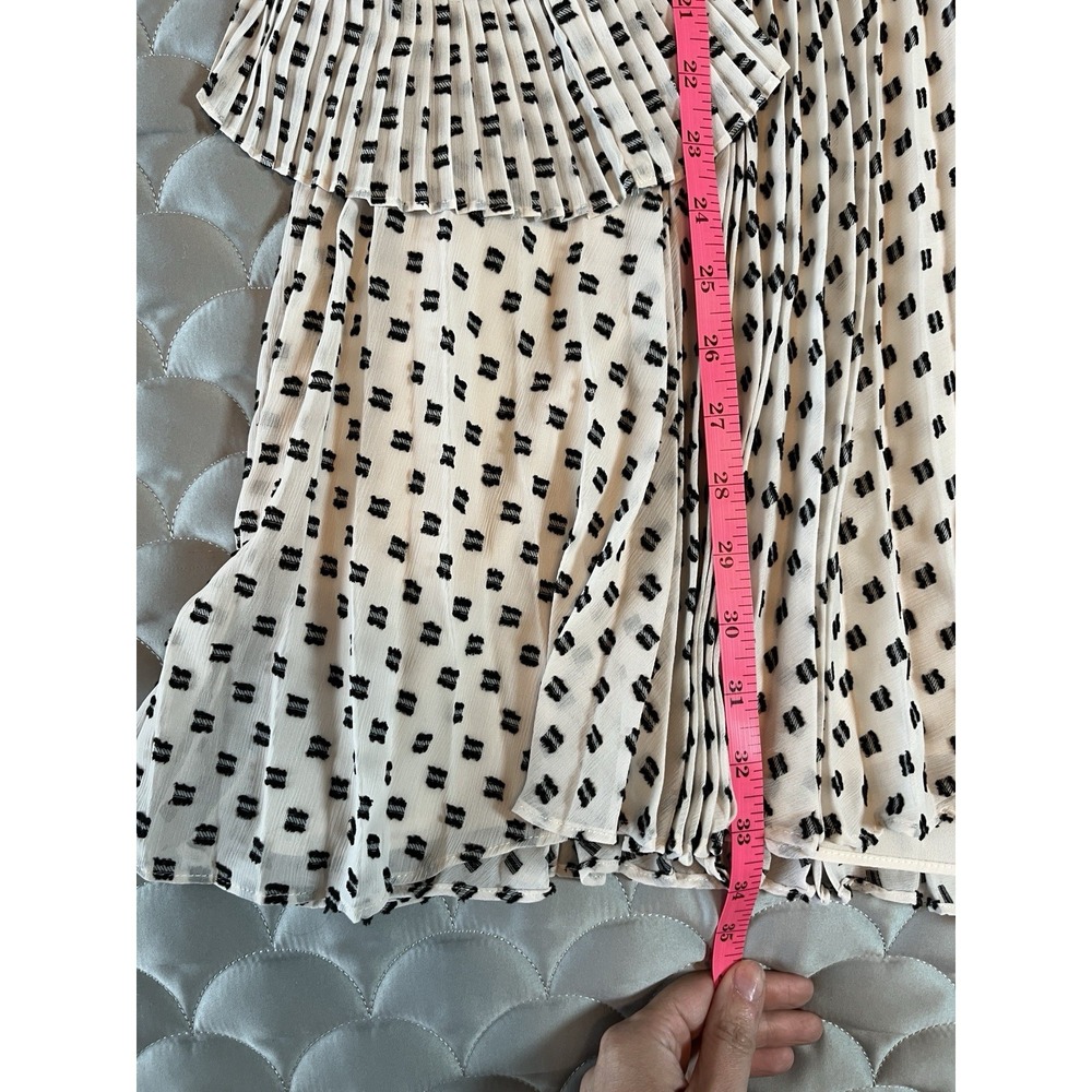 NEW CHELSEA & VIOLET Woman's Tiered Ruffle Samba Flower Long Sleece Dress sz Lg - Picture 3 of 7